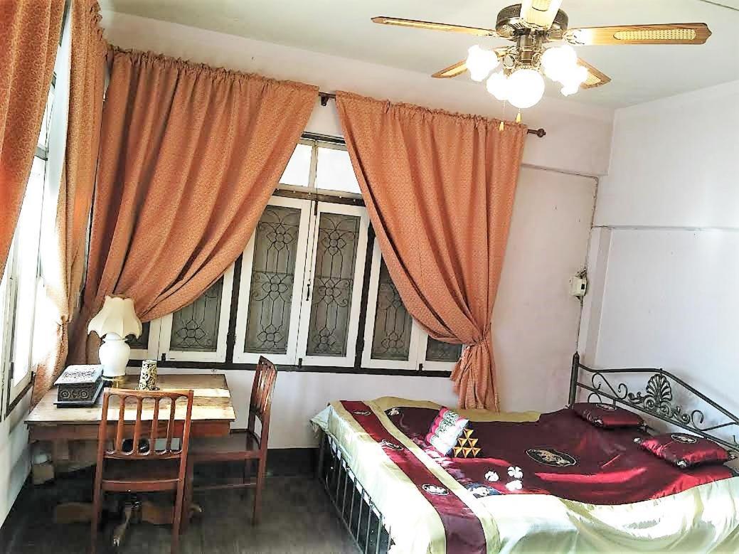 28 Rachabutr Hostel Убонратчатхані Номер фото